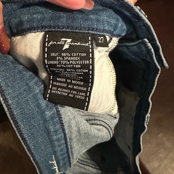 7Fam high rise shorts - Picture 2 of 8